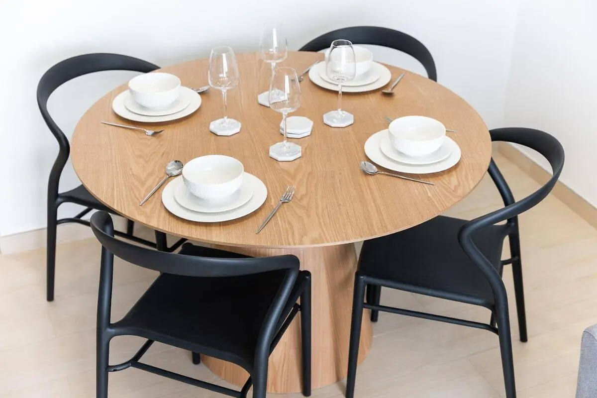 Cozy 1-Bedroom Apartment Perfect For 4 In Jvc Dubai